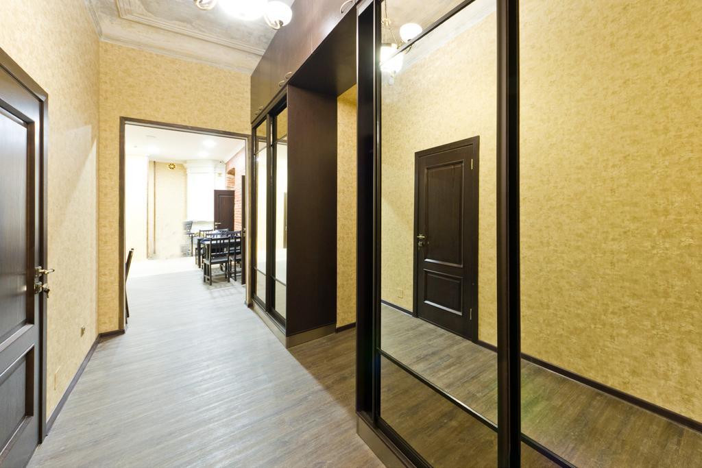 Guest Rooms On Marata 8 Sankt Petersburg Zewnętrze zdjęcie